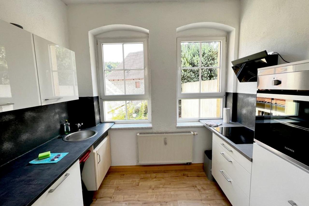 Apartment Ferienwohnung *